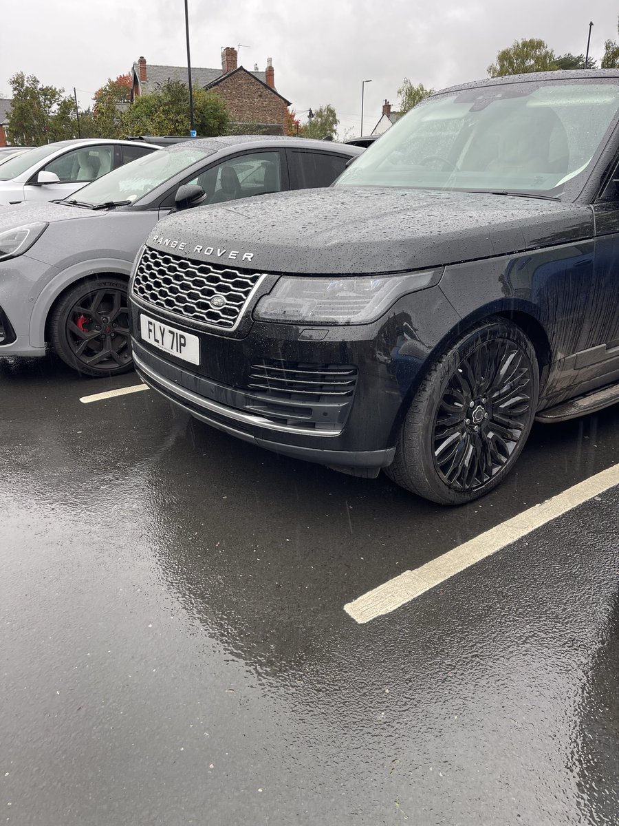 mikesto71's tweet photo. @AutoPap Or this, last week while I was back in the UK visiting the in-laws in Hale. https://t.co/G6k0TUjn4z