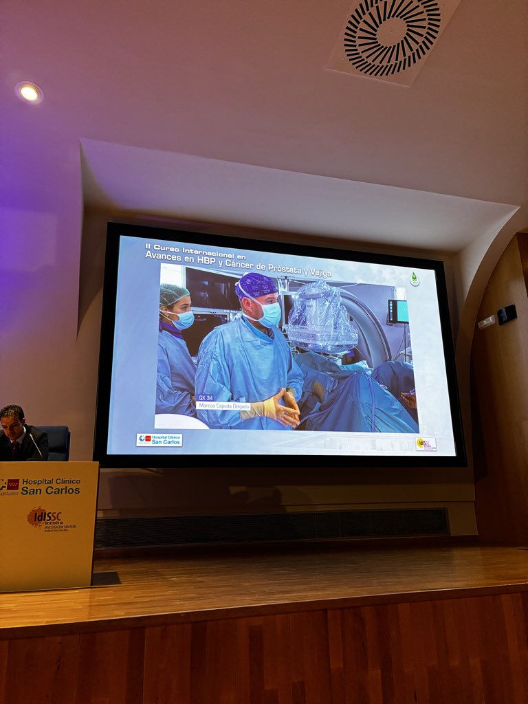 📅 Viernes 17 de octubre – Jornada de Clausura: Innovación y futuro en Urología

El último día del curso incluye tecnología, la precisión y la medicina personalizada.

Las sesiones comenzaron con una revisión de las complicaciones de la cirugía láser en litiasis urinaria y HBP,