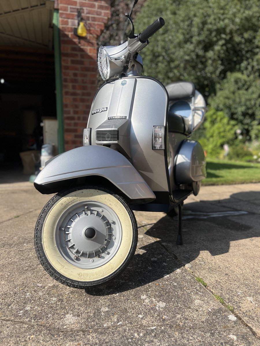 CHEESETITS2025's tweet image. My T5 Classic is going on sale this wkend,if any1 interested DM me-
S Plate,990 ORIGINAL MILES on the clock, original paint,all original,YOU WON’T FIND A BETTER ORIGINAL T5 VESPA ON THIS PLANET,it’s like it’s rolled off the production line😮‍💨🤌

RT’s appreciated🙏

#Vespa 🛵💨