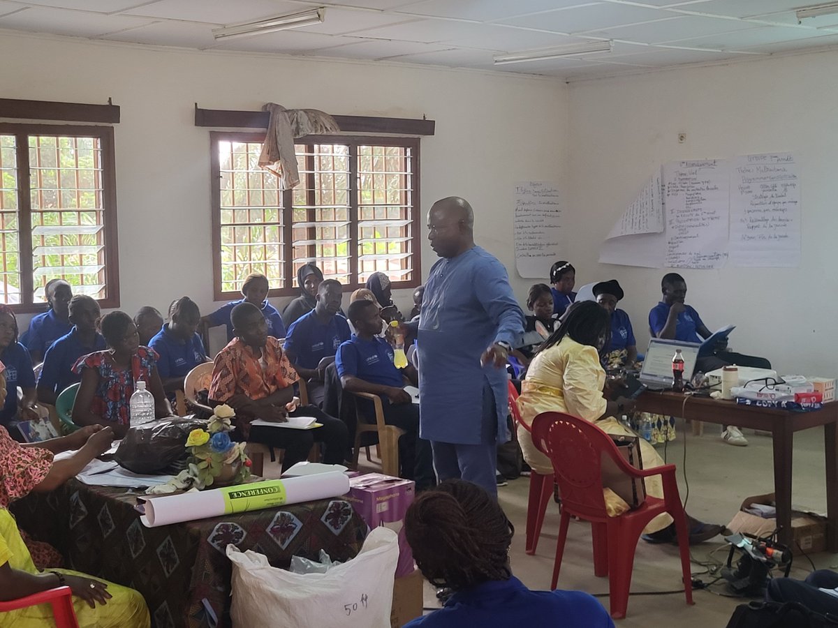 2e  vague de la formation des RECOPE des 10 arrondissement de Bangui du 13 au 15 oct 2025 sur le projet de réponse d'urgence aux enfants rendus vulnérable par les conséquence et exposé aux violences,  a l'abus et exploitation sexuelles a #Bangui et a Birao.
<a href="/UNICEF_CAR/">UNICEF Central African Republic</a> 
<a href="/OCHA_CAR/">OCHA CAR</a>