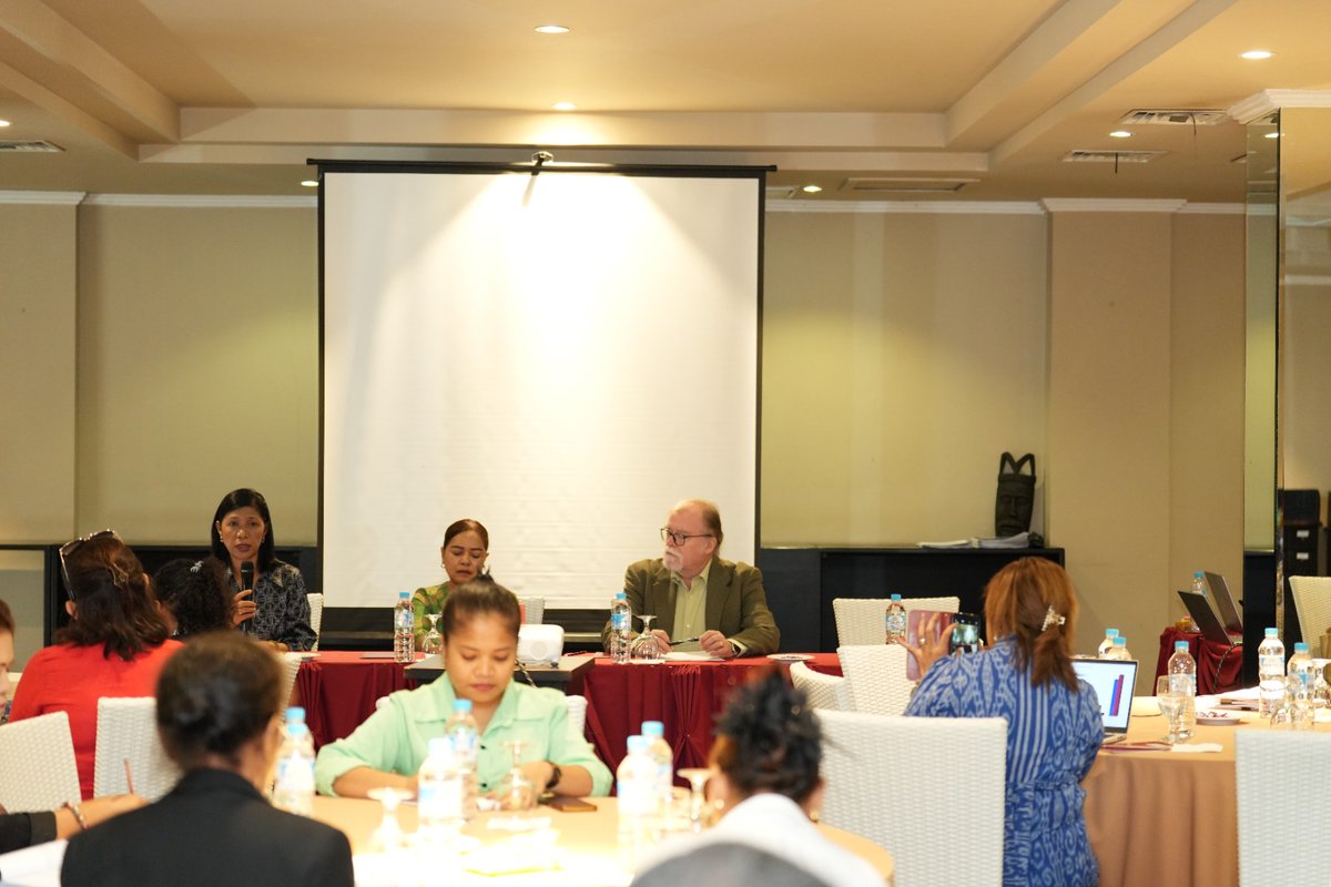 A new milestone for #FamilyPlanning in 🇹🇱!
The Ministry of Health &amp; @UNFPATimorLeste validated the National FP Guideline - aligning with national health strategies to ensure access to safe, quality, &amp; equitable FP for all.
#GenderEquality #ReproductiveHealth #LeavingNoOneBehind