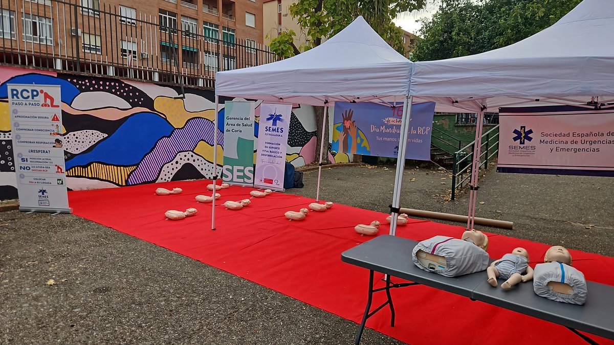 En el día mundial de la RCP; el Ayto. de Coria, la Gerencia de Área de Salud, la UME de Coria, SEMES Extremadura y el IES Alagón nos recuerdan que: “Formar en RCP es formar en vida” y “Que nuestras manos y una alerta rápida salvan vidas”🤲
Gracias por vuestro mensaje y esfuerzo!!