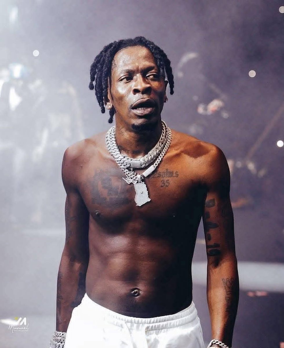 ObengBarca's tweet photo. Happy Special Birthday 🎇🎂🎂 To King 👑 Of Africa Dancehall @shattawalegh , Aged With Massive Grace and Favour 💯💪🙏💪 #Shattabration #ShattaFest #ShattaDay #Shattawale https://t.co/Qal3xr9299