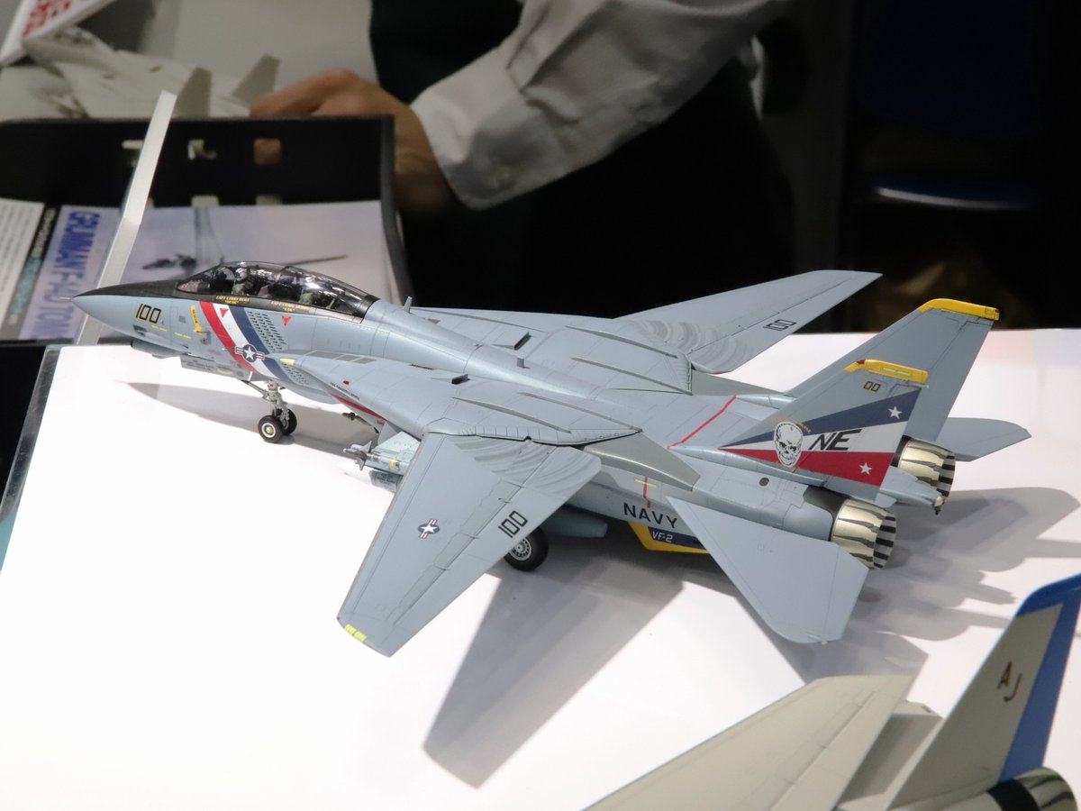 K♢260 けんちゃん タミヤ 1/72 ウォーバードコレクション 1/72 グラマン F-14D トム