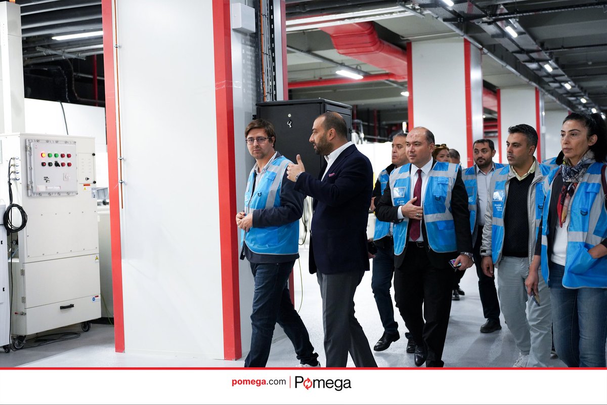 TEİAŞ Yük Tevzi Dairesi Başkanı Sn. Sıttık Ünal ve beraberindeki değerli heyeti Polatlı’daki fabrikamızda ağırladık. Gerçekleştirilen ziyarette, enerji depolama sistemlerimizin üretim süreçleri, teknolojik altyapısı ve yerli üretim kapasitemiz hakkında detaylı bilgiler