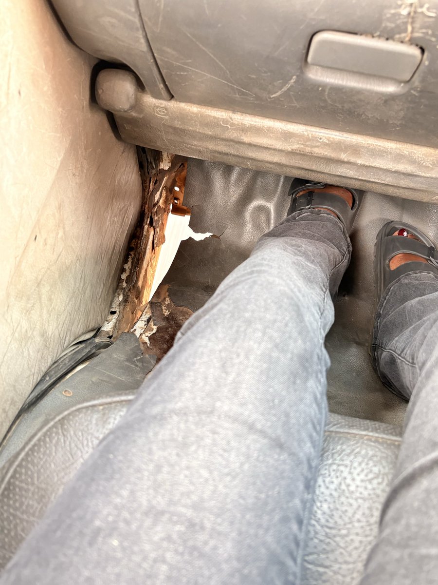 Qwazylindie's tweet image. Utha kuzindikila uli panja😭😭😭