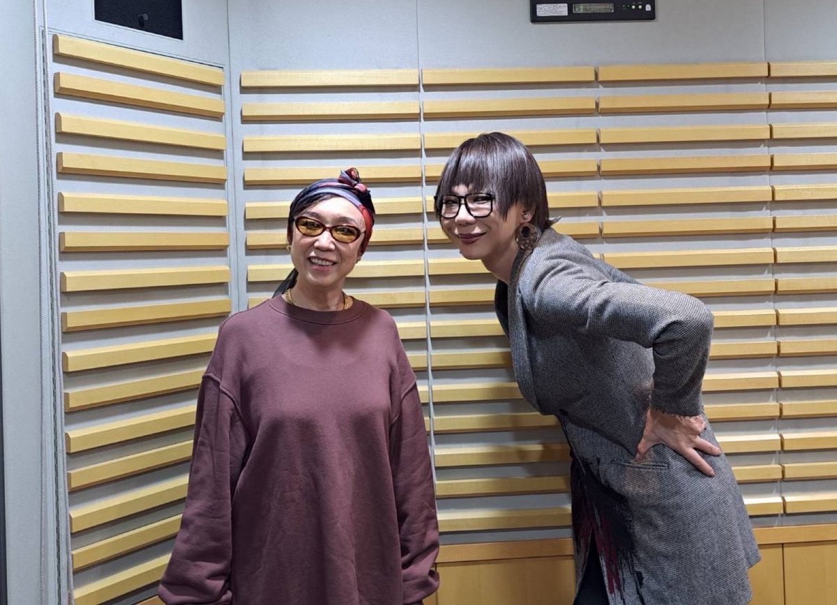 ／
今夜22時から #ユーミンANNG
＼

ゲストは #ミッツ・マングローブ さん🎊

20周年を迎えた星屑スキャットについてや
11月18日リリースのニューアルバム
「Wormhole / Yumi AraI」
 の感想を伺います🎶

昔から交流のある2人のトーク
是非お聴きください✨

radikoは👇
radiko.jp/share/?sid=LFR…