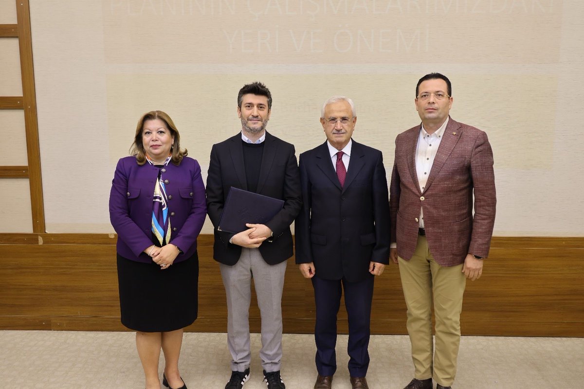 HKÜ İİSBF tweet media