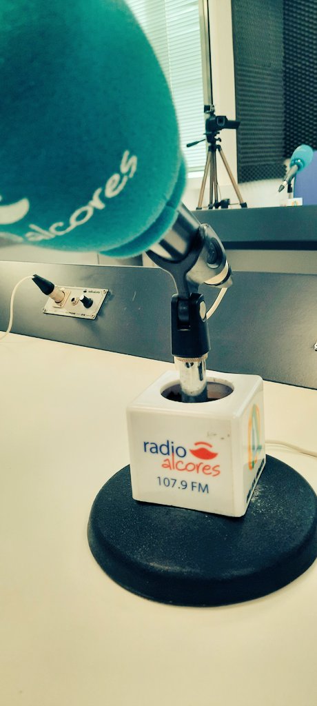 Julio Glez. Escobar, hablará hoy viernes en <a href="/RAlcores/">Radio Alcores</a> del candente tema del #acoso escolar: #bullying y otras formas. Herramientas legales. A partir de las 11.30. Para oír en directo
m.twitch.tv/radioalcores
#acosoescolar