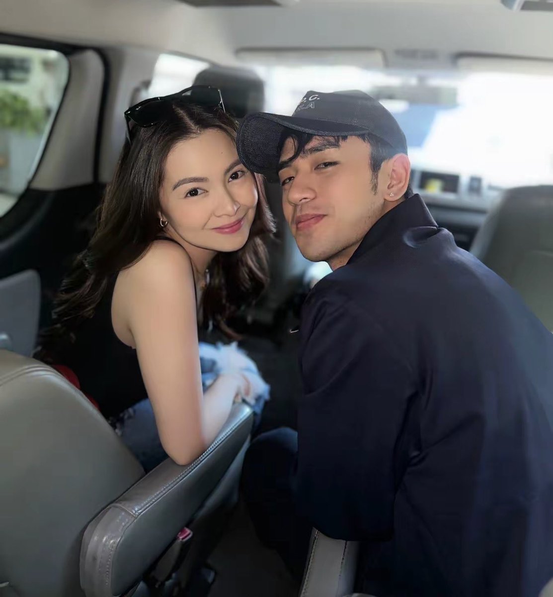 bb_aiah's tweet image. miss my parents so much😭
@dealwithBARBIE @davidlicauco 

#BarDa