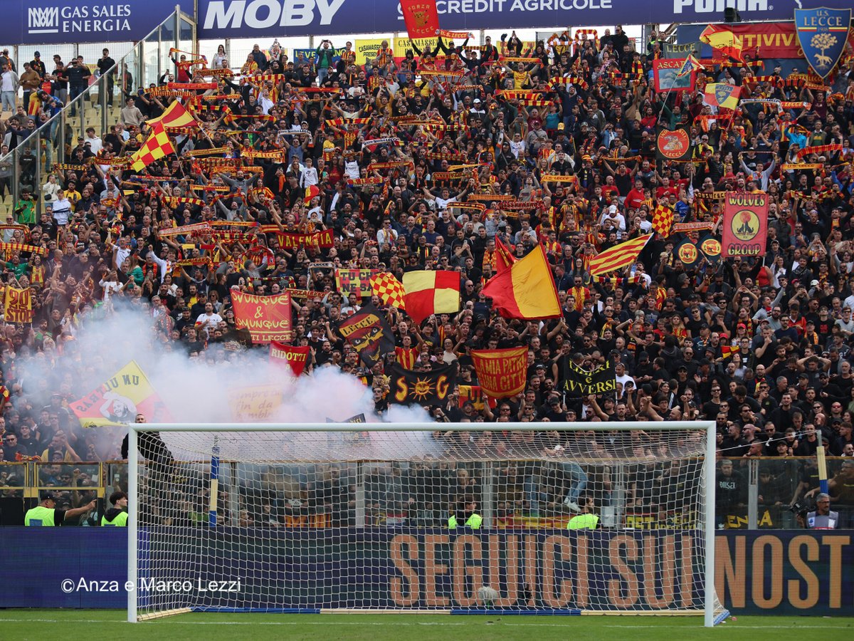 leccetr's tweet image. 🏟️🔥 Deplasman Tribünü 

#ParmaLecce • #SerieA
