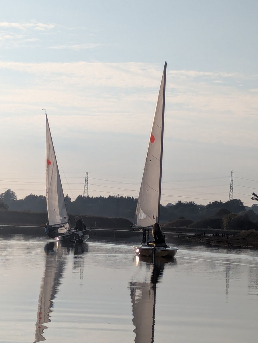 Eyott Sailing Club tweet media