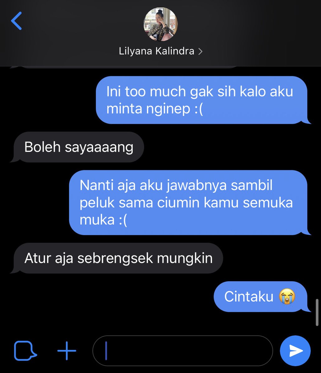 RRubyverse's tweet photo. 600. Irwandra Atmaja dan Lilyana Kalindra pamit undur diri dan jangan lupa mendengarkan Lany - Stuck hari ini. I love you belahan jiwaku ❤️ https://t.co/3hiA8zPHxW