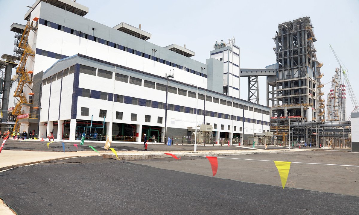 zadama24's tweet photo. PHOTO FOCUS: UREA FERTILISER PLANT

The newly-commissioned US$641 million United Capital Fertiliser (UCF) urea plant, which includes an 85-megawatt (MW) thermal power plant.

The newly commissioned UCF plant will produce 300,000 metric tons of urea annually, 180,000 metric tons of ammonia per year, creating about 1,800 direct jobs, with all its raw materials sourced locally.

Before the establishment of the new plant, UCF was producing 800,000 metric tons of compound D per year, exporting the commodity to countries like Botswana, Tanzania and others.

At a ceremony held yesterday, President Hakainde Hichilema also commissioned the Wonderful Group Industrial Park, which will house several companies.

The head of State also witnessed the signing of UCF's US$1.4 billion phase two urea plant project.