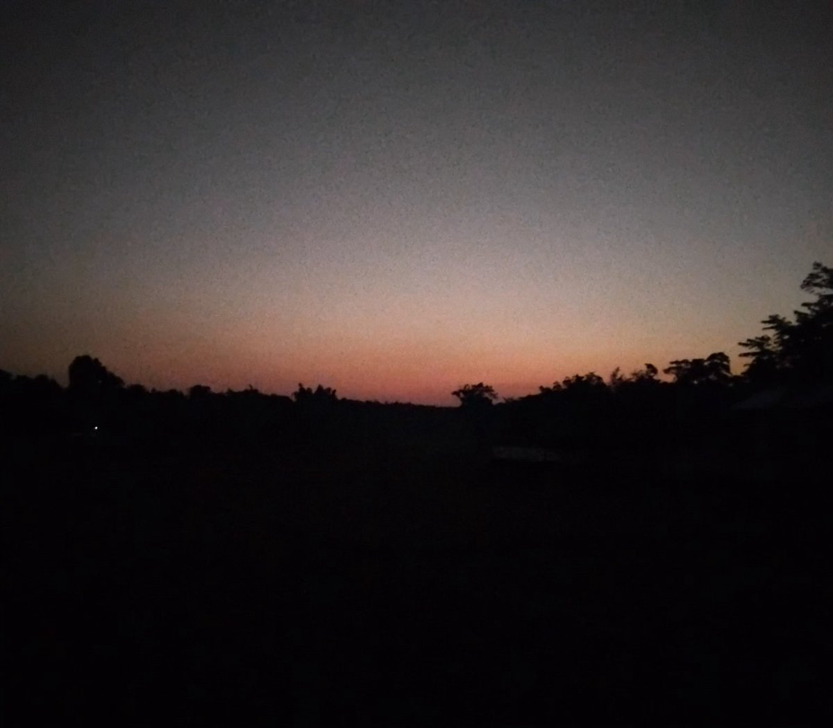 DeepakG03580542's tweet photo. Yesterday's last moment of the day
#Eveningclick #photo ❣️ https://t.co/lE93rkH5HC