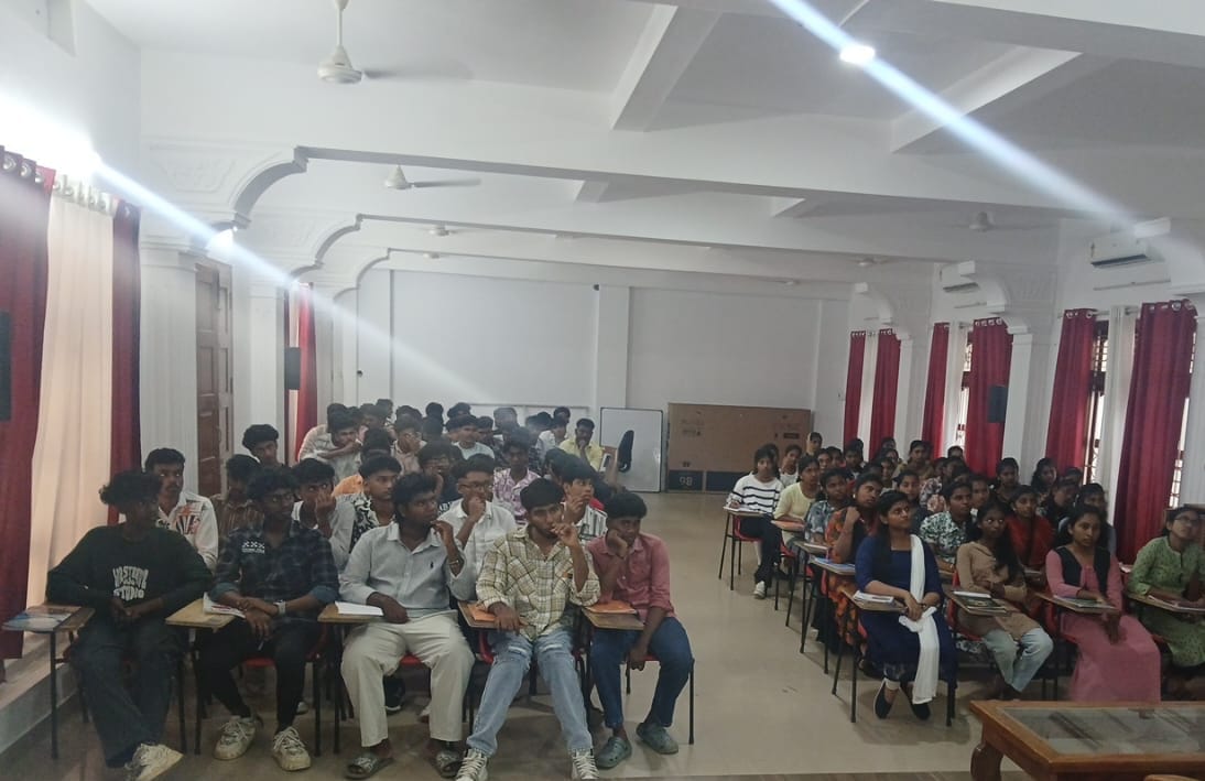 marephraem's tweet photo. Awareness of AICTE Productisation Fellowship and YUKTI Innovation Challenge 2025 https://t.co/mcvmdX33bK