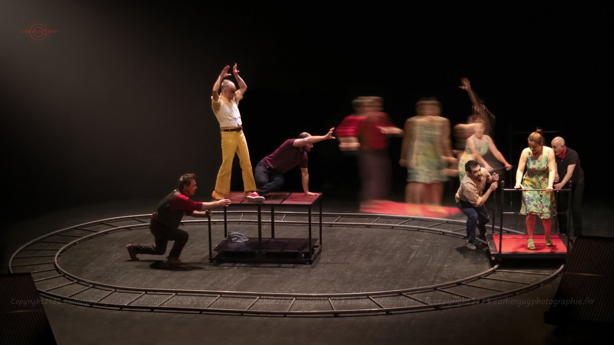 #théâtre C’est avec humour et plein de trouvailles originales dans la mise en scène que la célèbre troupe du Cartoun Sardine réinvente "Angèle" de Marcel Pagnol. 
Une soirée de rire en perspective pour ce spectacle "découverte" au Théâtre le 8 novembre : theatre.chatel-guyon.fr/angelesamedi-8…