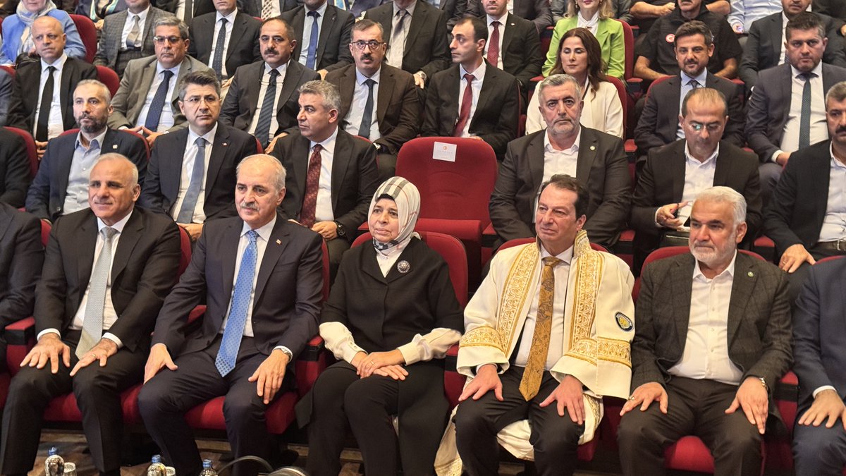 Genel Başkanımız Sayın Zekeriya Yapıcıoğlu, TBMM Başkanı Sayın Numan Kurtulmuş ile birlikte Dicle Üniversitesi 2025/2026 Eğitim Öğretim Yılı Akademik Açılış Töreni’ne katıldı.