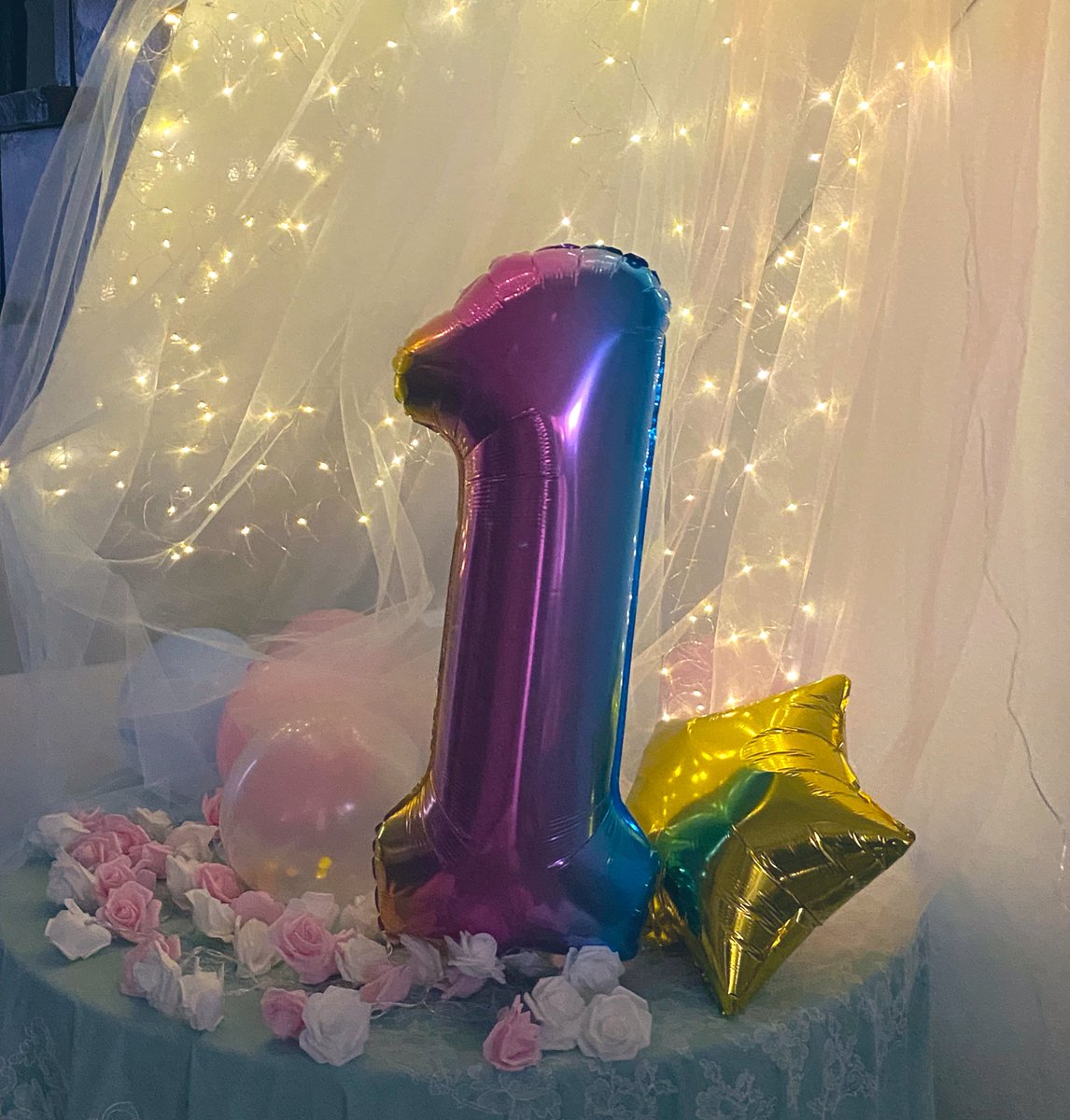 caratsellsmain's tweet photo. โจ Caratsells Cafรฉ turns 1! ๐โโจ
From a small dream to a cozy home for Carats & coffee lovers โ thank you for supporting our journey ๐ฅน
Hereโs to more brews, smiles & memories together! ๐ซถ
#CaratsellsCafe #CafeAnniversary #SupportLocalCafe #CabuyaoEats #LagunaCafe #Seventeen https://t.co/MCKN3pbgaG
