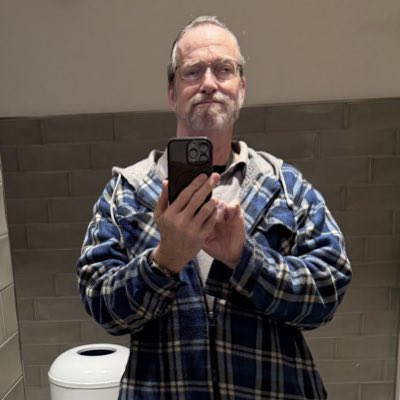 TedStout5's tweet photo. #NewProfilePic https://t.co/sdAOyE56mU