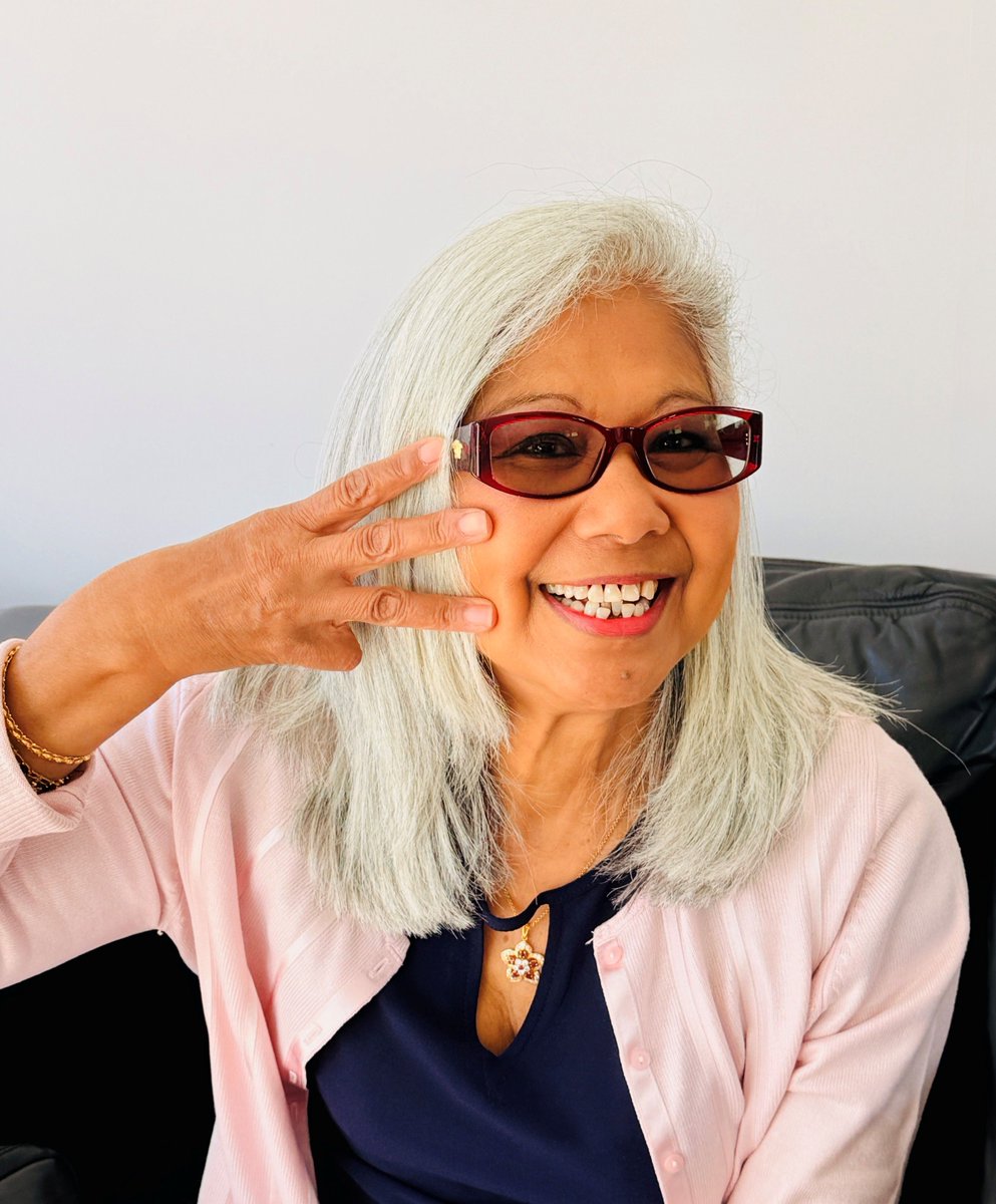 TN_UK's tweet image. 🌍 We’re seeing #ShowTN3Fingers selfies from around the world — thank you! 💙
Your photos are helping raise global awareness of facial pain.
Keep them coming! 📸
#FacialPainAwarenessMonth #TrigeminalNeuralgia #TNawareness