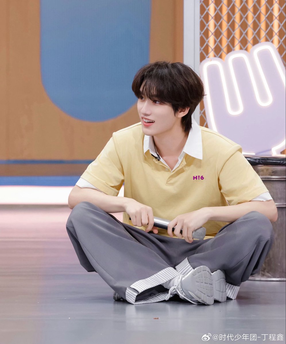 amitihtnoppp's tweet photo. ผลงานเพลง วง #TeensInTimes พี่ใหญ่ เมนแดนซ์ ค่าย Time Fengjun
เมนเทอร์ Street Dance of China s6
ตาเหยี่ยวของรายการ Hi6 มือไวด้านสาดน้ำ
ฝากผลงานลูกชาย #ติงเฉิงซิน ด้วยนะคั้บบ
#Wuliang กับ #PaintedSkin ผกก.กัวจิ้งหมิง รายการ everybody stand by น้าา🥹🫶🏻 https://t.co/OTj0obG396