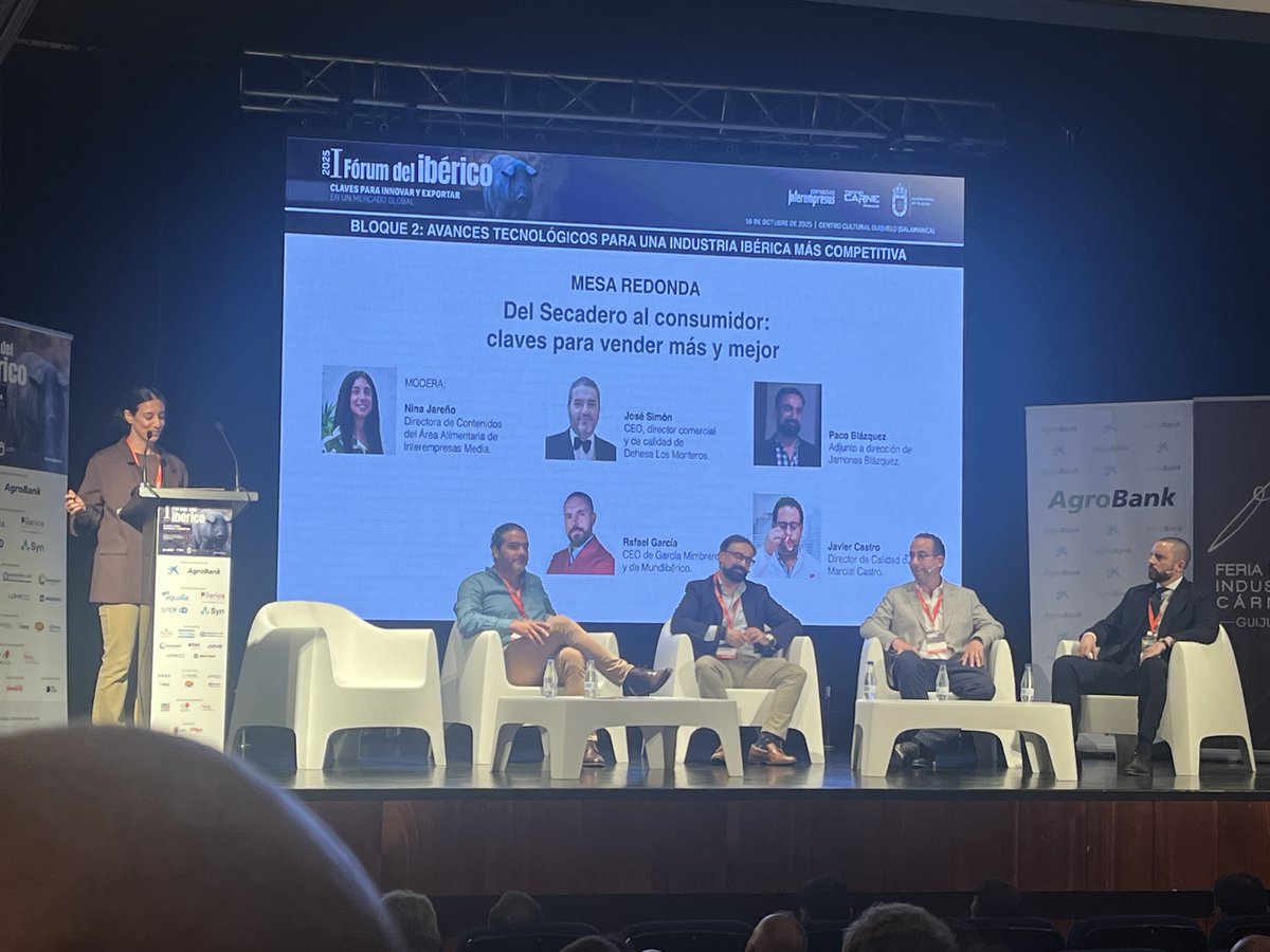Com_Insecal's tweet photo. Gran experiencia en el #ForumIbérico2025 🙌 Gracias a @Interempresas y @AytoGuijuelo por la organización. ¡Enhorabuena a ponentes y participantes! 👏
#Guijuelo #Industria #Innovación #Networking #Calidad https://t.co/PdaDkTgaLh
