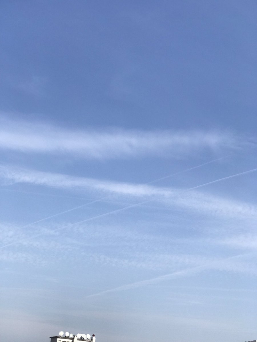 Bursa Nilüfer ‘de yoğun #chemtrails mesaisi hız kesmeden devam ediyor 😡 #Parisiklimanlaşması titizlikle uygulanıyor 😡