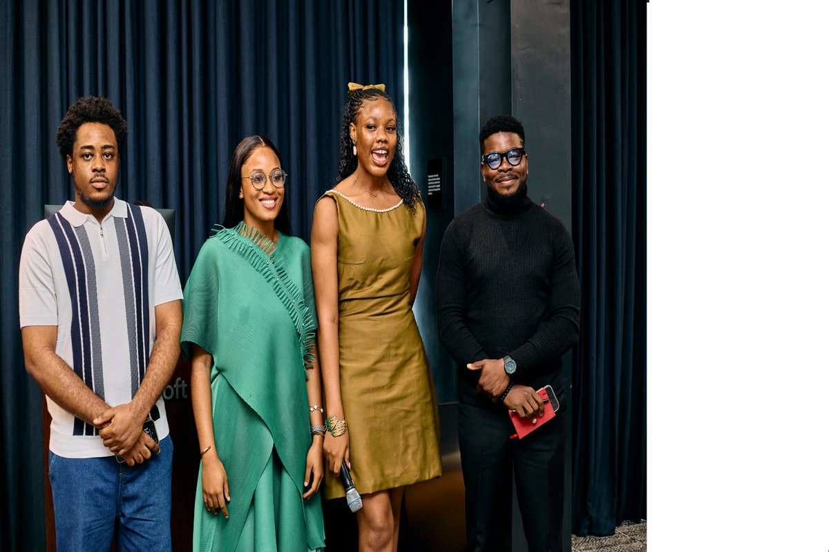 Digitaleydrive's tweet image. #TB to the vibrant faces that made #DDhack unforgettable! 💙
Judges, partners, innovators & our amazing host , every moment was pure energy, collaboration & creativity 🚀✨
#DDhackathon #AI #TechForGood #Innovation #Community