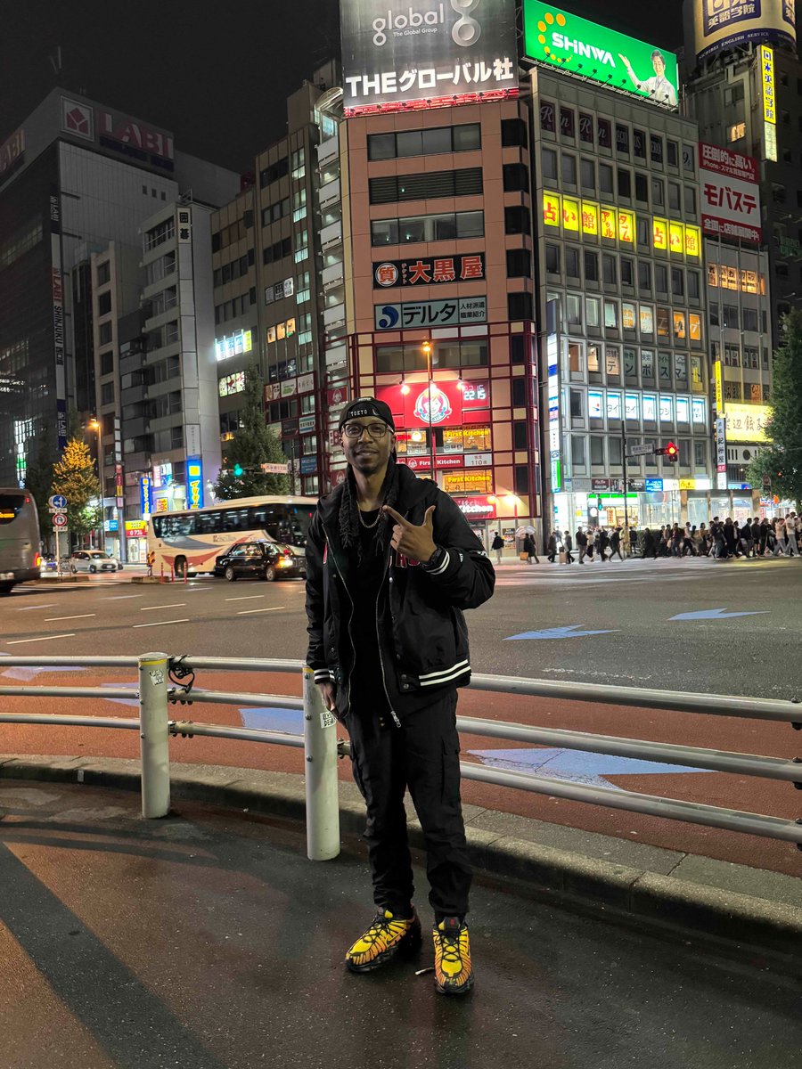 《W&amp;β/今晩》24:00 Local 31 World
-TEKLIFE w/ TRAXMAN &amp; DJ SPINN- <a href="/teklife57/">TEKLIFE</a>

無事着🇺🇸🛩️🇯🇵 ＆タイムテーブル✔︎

残念ながら飛行機遅延でBushmindは出演不可となりました🙏代わりにmusic fmが90分に延長となりβの最後を飾ります。シカゴ・ゲトーからTraxmanとDJ