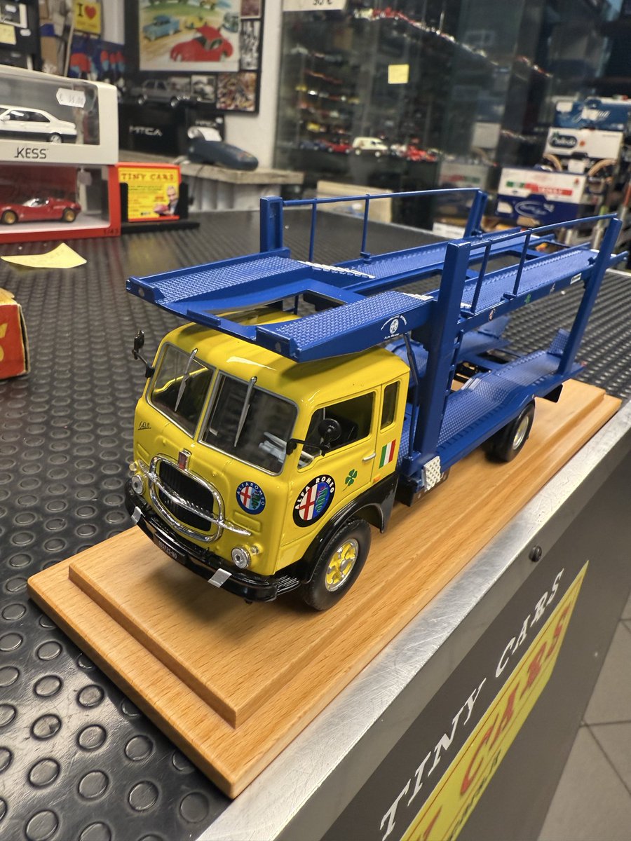 cars_tiny's tweet image. Fiat 643 elaborazione artigianale Bisarca Alfa Romeo scala 1:43 #tinycars #fiat #camion #truck #bisarca #scala143