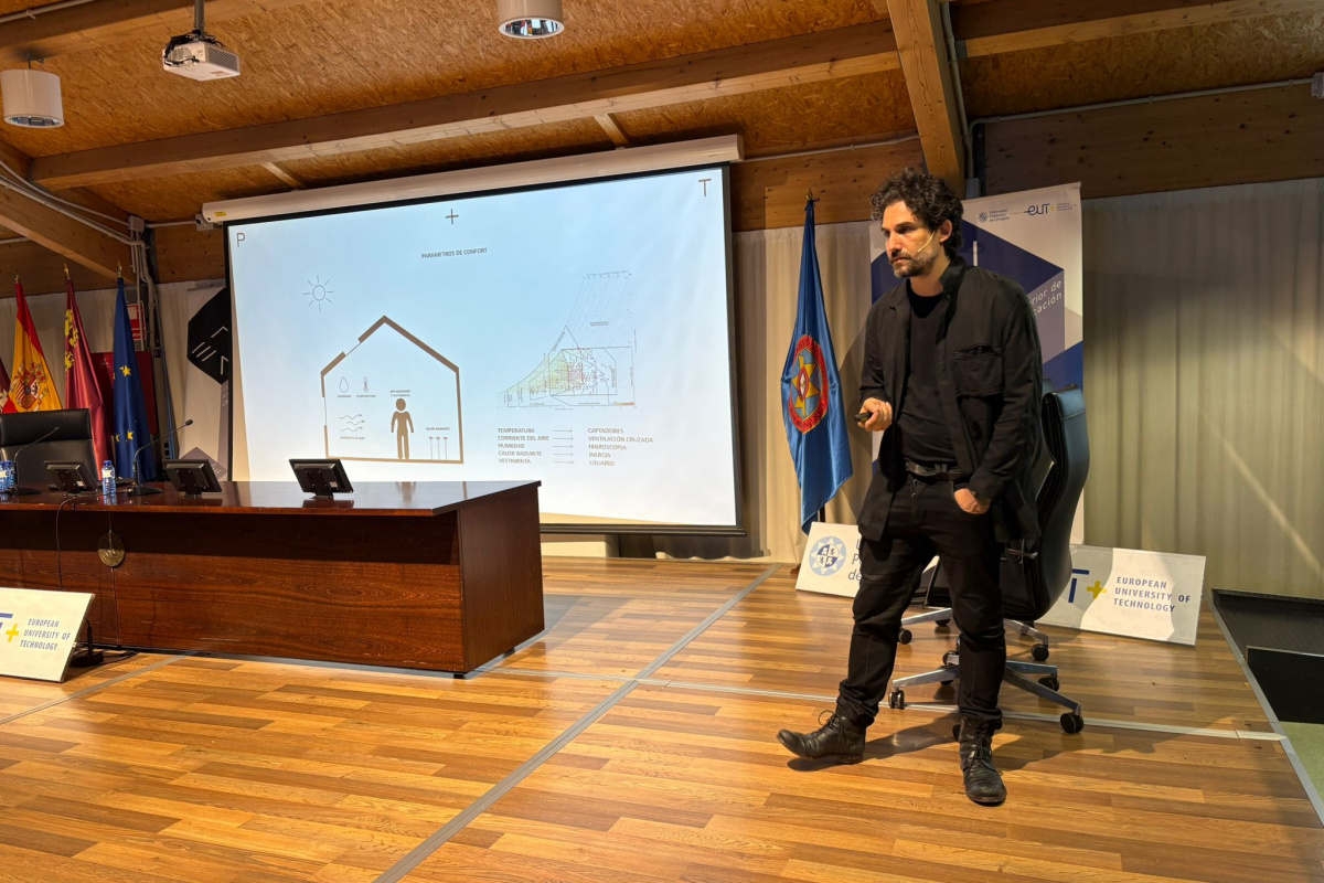 Universidad Politécnica de Cartagena | UPCT (@upctoficial) on Twitter photo 🏛️ Inauguramos el curso en la <a href="/ETSAE_upct/">ETSAE Cartagena</a> con la conferencia “Habitar y construir”, impartida por <a href="/PerisToral/">peris+toral.arquitectes estudio</a>
👉 Marta Peris y José Toral compartieron su visión profesional y su trayectoria internacional.
🗞️n9.cl/7kspp
#Arquitectura #UPCT #Innovación #Cartagena 🏛️ Inauguramos el curso en la <a href="/ETSAE_upct/">ETSAE Cartagena</a> con la conferencia “Habitar y construir”, impartida por <a href="/PerisToral/">peris+toral.arquitectes estudio</a>
👉 Marta Peris y José Toral compartieron su visión profesional y su trayectoria internacional.
🗞️n9.cl/7kspp
#Arquitectura #UPCT #Innovación #Cartagena