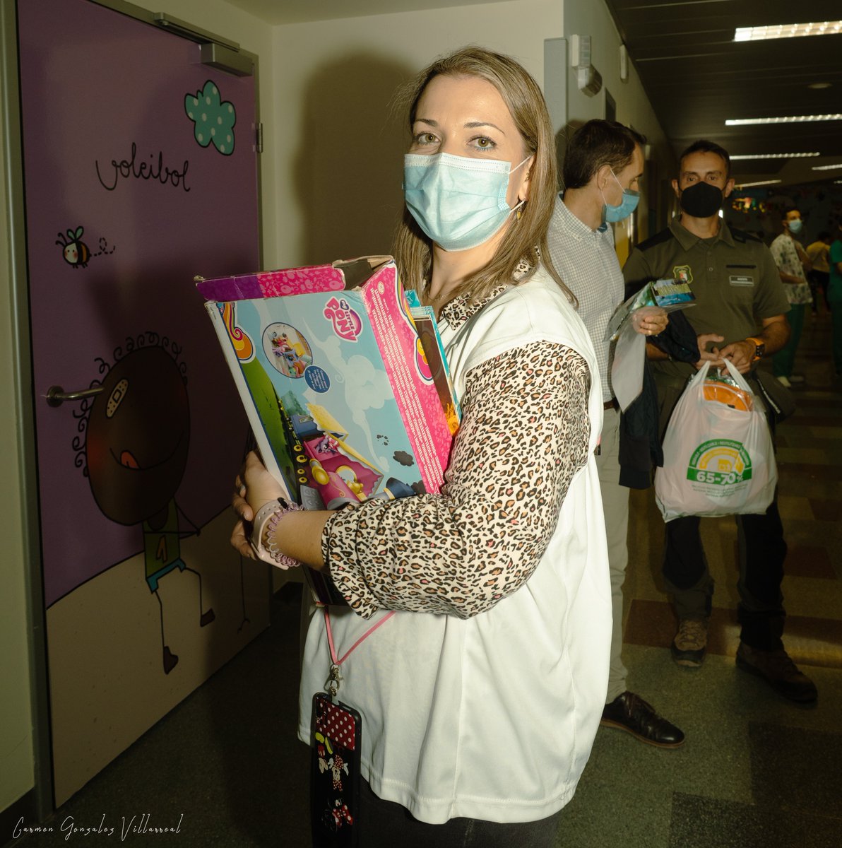 "Que te quieran, te digan y te recuerden siempre como BUENA PERSONA, es el mayor logro que puede atesorar el ser humano."
Y ella lo es con creces y es mi AMIGA. 
GRACIAS Pilar por tanto, por todos estos años al frente de Asociación Sonrisas Ciudad Real te queremos.