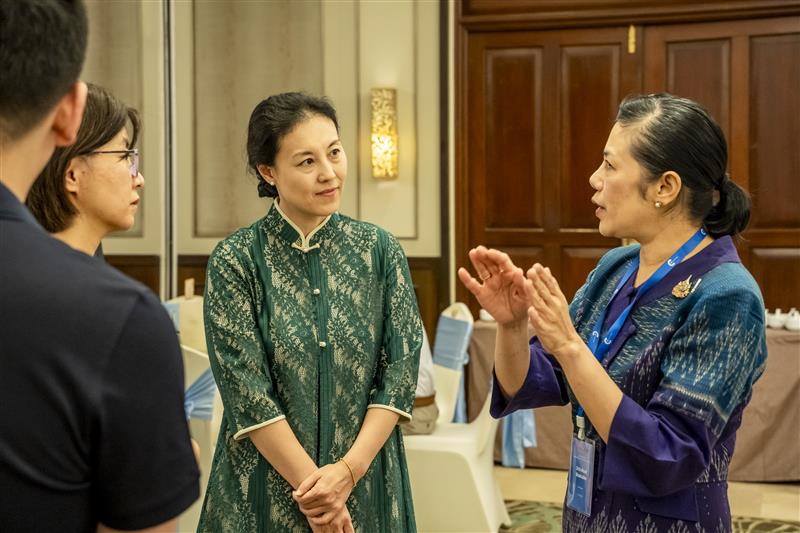 UNODC_SEAP's tweet photo. ๐ After two days of open dialogue, #MekongMOU officials agreed on the Subregional Action Plan (SAP) XIII โ a joint commitment to address #DrugChallenges & contribute to a safer #Mekong.
Grounded in todayโs realities, it sets a forward-looking roadmap for #RegionalCooperation.๐ https://t.co/NCpZyx2iDL