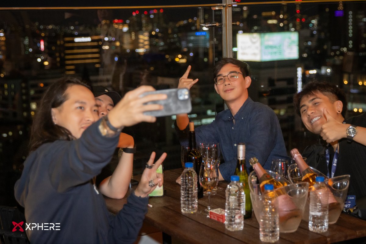 ✨ Rooftop Views, Blockchain Vibes

From XP1 unveiling to inspiring talks, Skyline PoW Mixer @KBW2025 was a milestone for Xphere and the global PoW community.

A huge shoutout to our partners and sponsors:
<a href="/BITMAINtech/">BITMAIN</a> | <a href="/PsyProtocol/">Psy Protocol</a> | <a href="/ankr/">Ankr</a> | <a href="/nansen_ai/">Nansen 🧭</a> | <a href="/DCENTWALLETS/">D'CENT Wallet</a> |