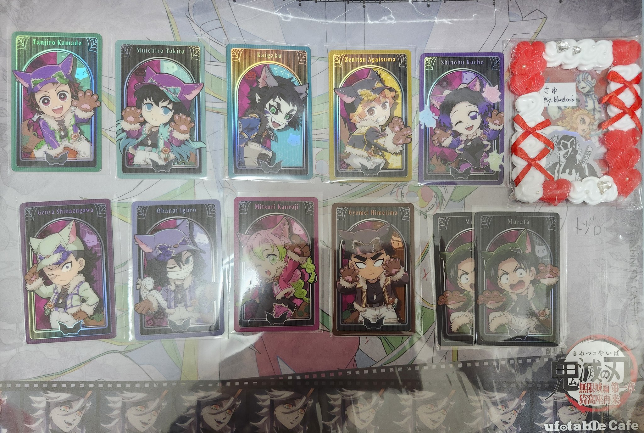 鬼滅の刃 ハロウィン アクスタ コサージュ風缶バッジ 24点セット さゆ@通知不良 on X: 