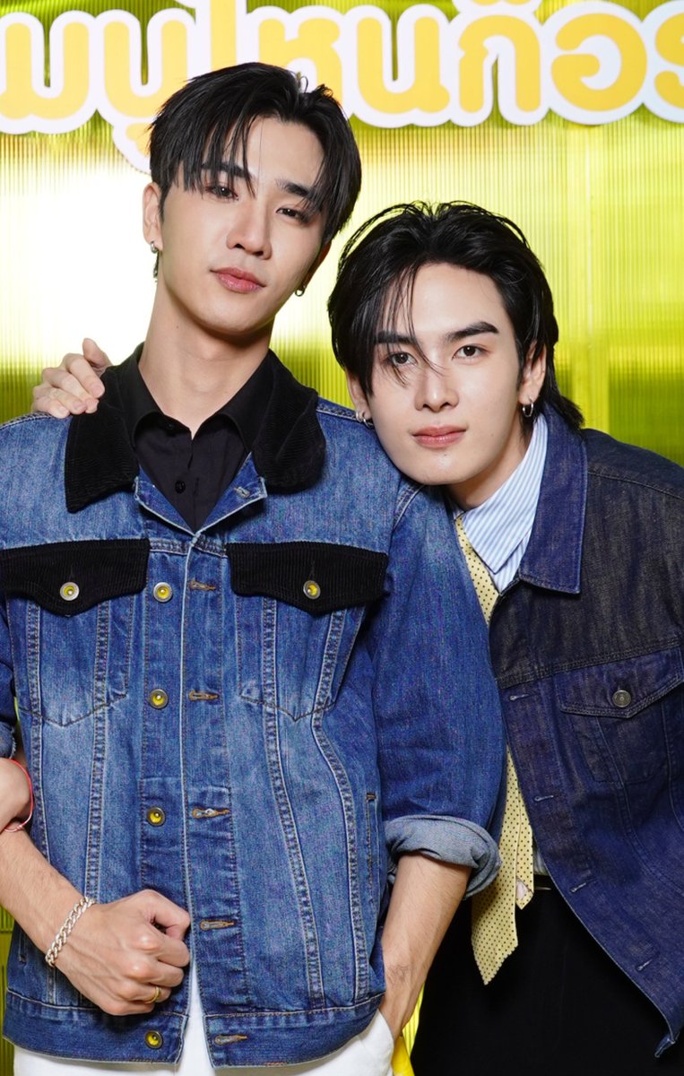 Kornranatp's tweet image. น่ารักอะไรขนาดนี้ ♥♥
PERTHSANTA FRESH NESTEA
#7SelectNesteaLemonxPerthSanta
#PerthTanapon #Santapp
#เพิร์ธแซนต้า #PerthSanta