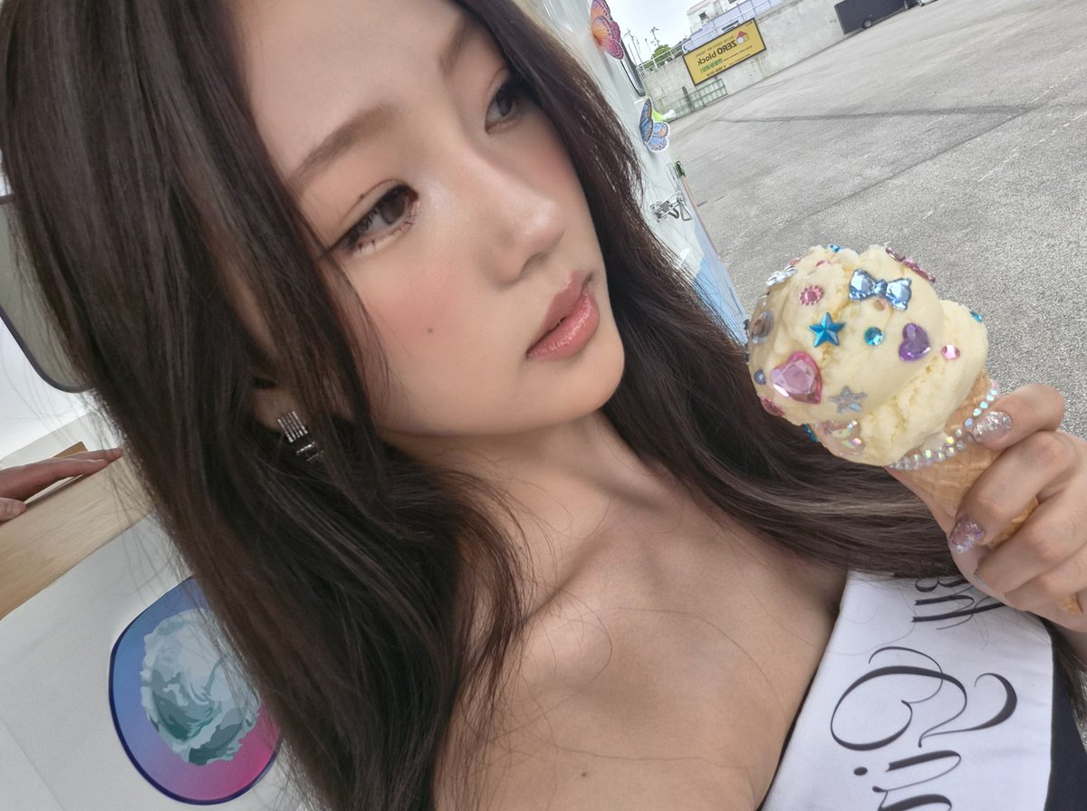 STELLA GLOBAL tweet media