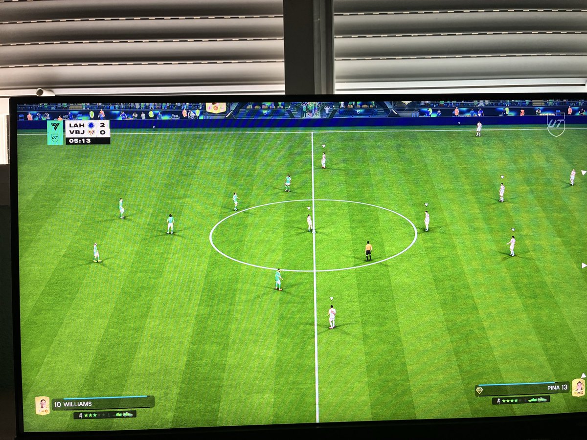 Fran_isco_7 tweet media