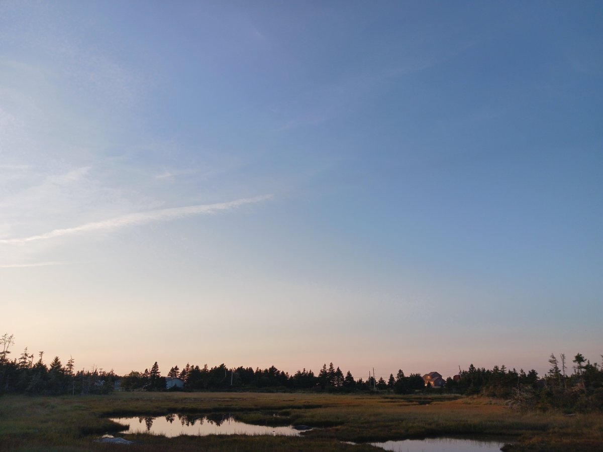 ImagesCoast's tweet image. R U Blind?
Look up to see the jet aircraft pollution over Nova Scotia Canada September 16th 2025  
#chemtrails #contrails #RUblind