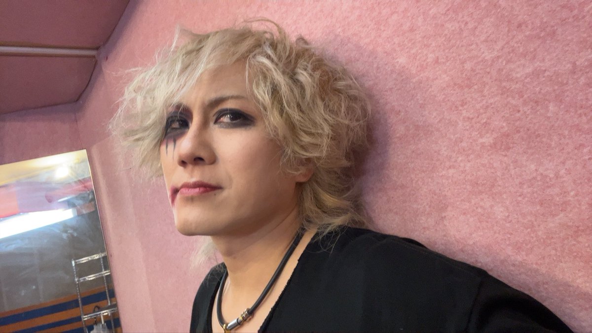 DragonHearts2's tweet photo. 本日のTHE SAVAGE
Full Day初主催1st Album
"JUDGMENT"配信レコ発記念
終了しました‼️
ソロだけのイベント盛り上がったな
そして次の絶対🦋零度のLIVEは
10/31(金)柏ThumbUp
またまた平日の夜に歌います☪️ https://t.co/XQHDyzcnwC