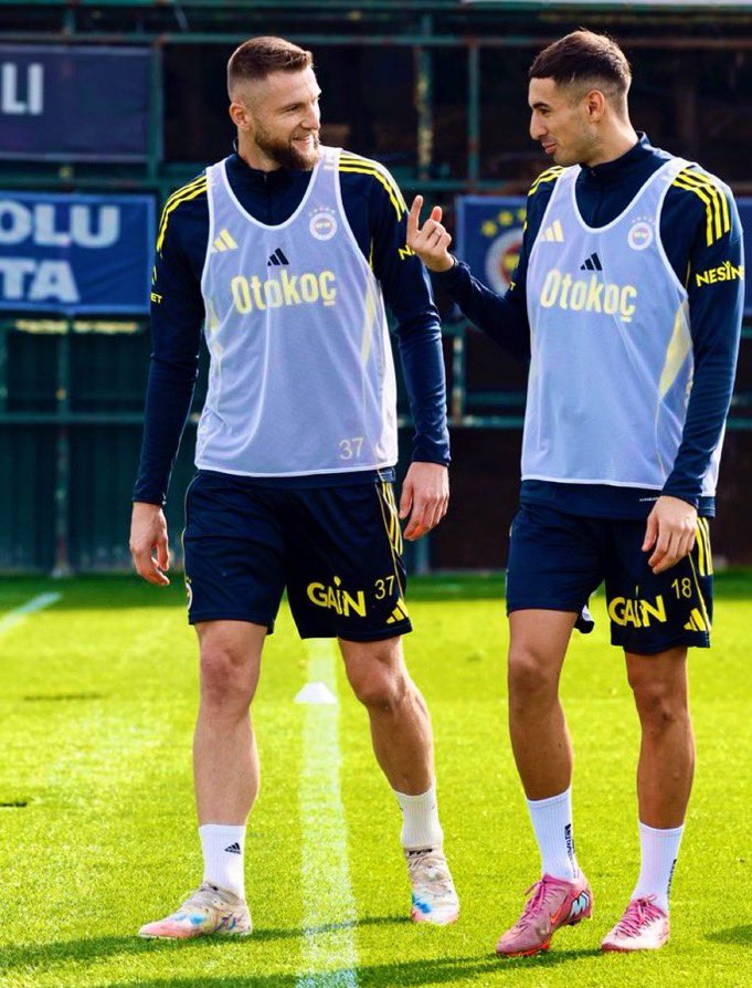 berkinuygrts's tweet photo. 🚨 Milan Skriniar, sarı kart cezası nedeniyle Karagümrük karşısında forma giyemeyecek. https://t.co/StyUwUaRsE