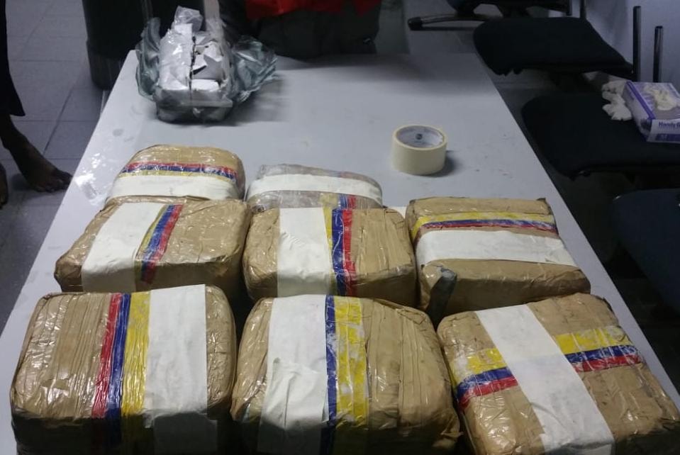 Cabe acotar que el 18 de Abril del 2018, desde la pagina de apoyo a la Policía de Trinidad y Tobago publicaron:

Que habian atrapado a cuatro en poder de la Guardia Costera por municiones y narcóticos.

 Johnathan Jeffers 18 de Matelot
Chad Joseph 19 de Matelot Cuadro rojo en la