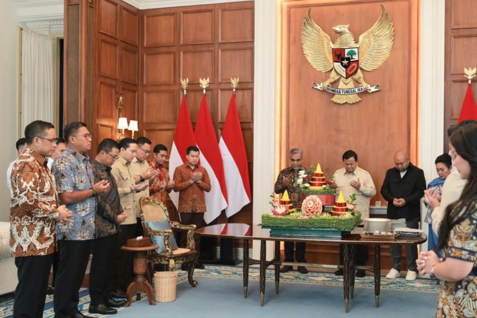 Alhamdulillah, saya menyampaikan terima kasih yang sebesar-besarnya atas segala ucapan, doa, dan harapan yang telah diberikan di hari ulang tahun saya.

Rasa syukur ini menjadi sumber semangat dan kekuatan bagi saya untuk terus mengabdi kepada bangsa, negara, dan seluruh rakyat