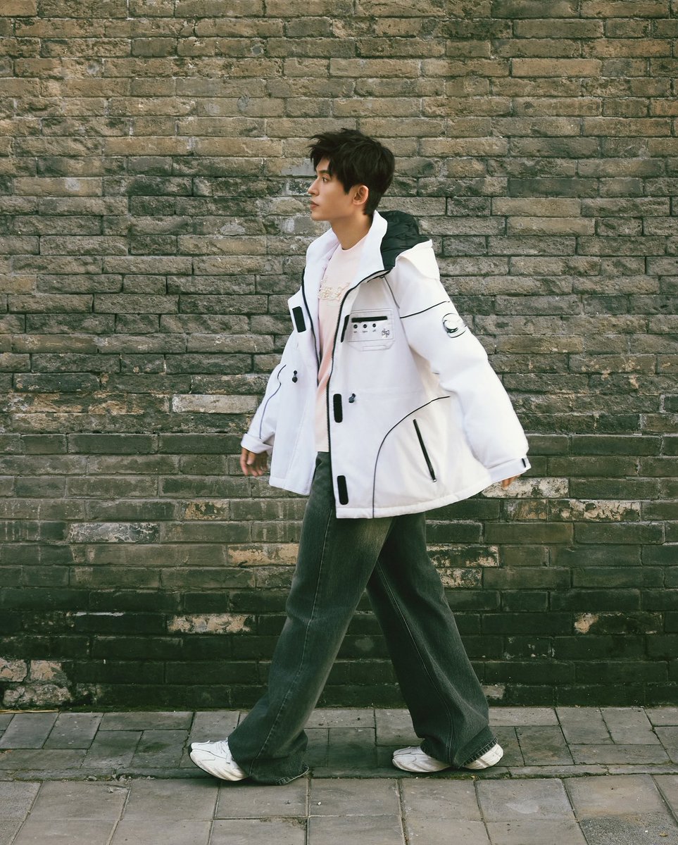 山河令 張哲瀚34p Weibo写真集2021年2月〜8月まで 山河