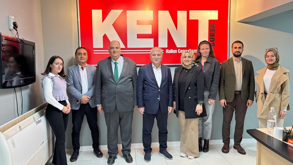 📍 Bursa

İl Başkanımız Fuat Kadıoğlu ile Şehrimizin kadim gazetelerinden Kent Bursa Gazetesi’ni ziyaret ettik.

Yerel medya kuruluşlarının sorunlarından Bursa siyasetine önemli konuları konuştuk. 

Genel Müdür Tuba Demir ve Yazı İşleri Müdürü Yasemin Özkerem’e