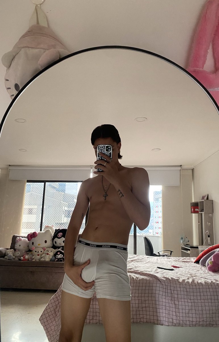 sxntiag0x tweet picture