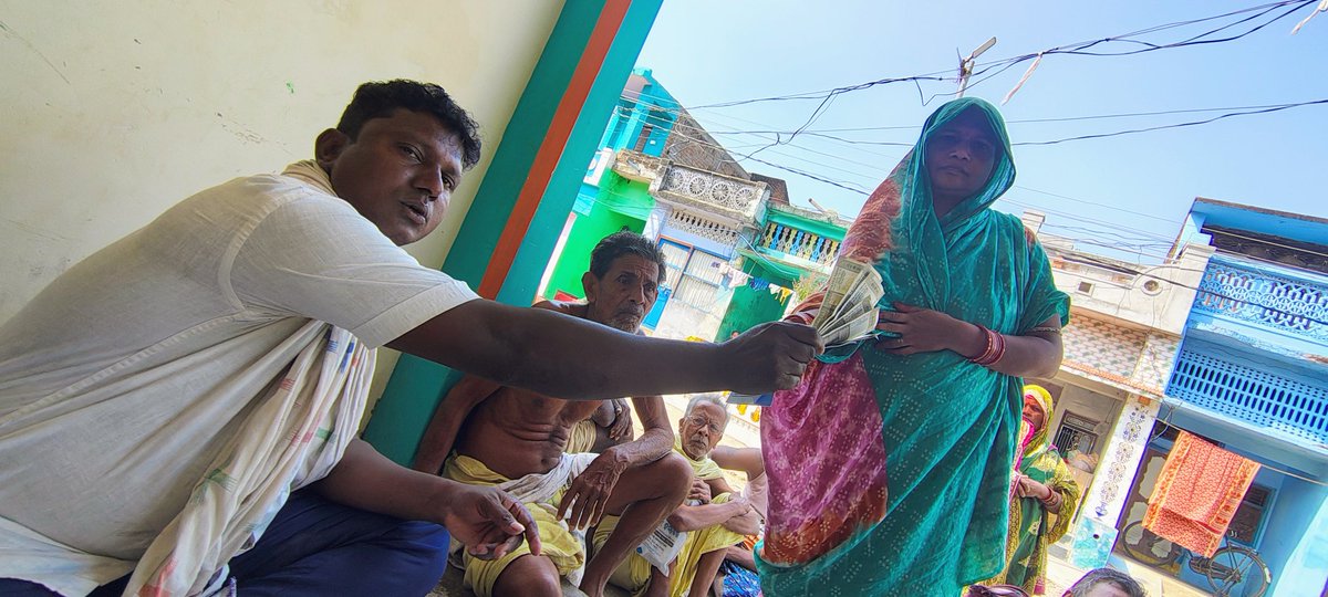 RUGUMU_GP's tweet photo. OAP and other social pensions are distributed monthly through Gram Panchayats or banks to eligible beneficiaries.
The aim is to ensure timely financial support for elderly, widows, and disable persons under welfare schemes.

@BdoDharakote @Ganjam_Admin @SSEPD2 @ZP_Ganjam https://t.co/aV2jnsfB2x