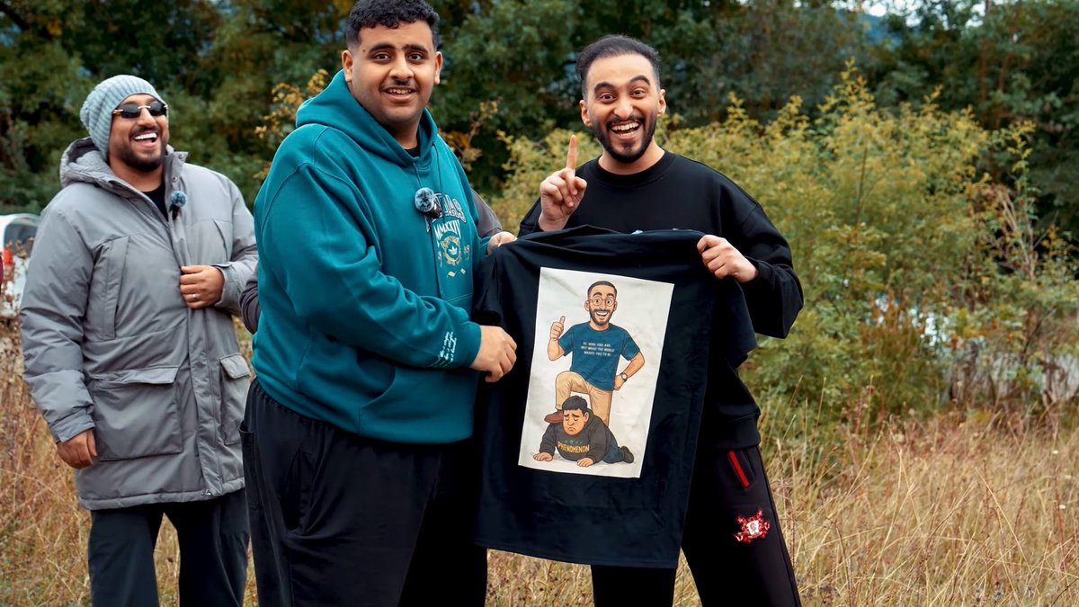 TeamFalconsGG's tweet photo. 😂😂☝️

#الغالي_والرخيص_اوروبا https://t.co/wb6Ibayohm