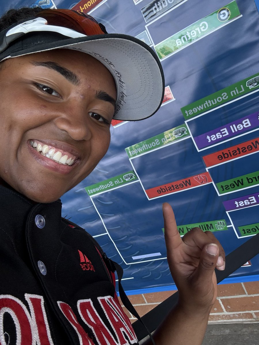 Manuela Kate tweet media